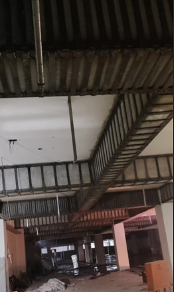 板底新增梁快猫回家网站的入口
